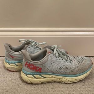 Hoka women’s